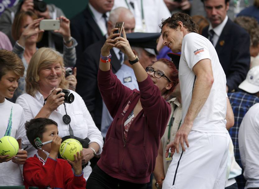 Un selfie per Murray. Reuters